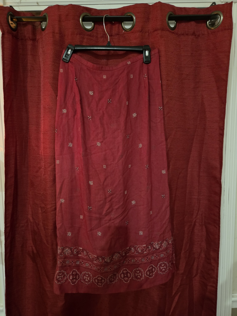 Alfred Dunner Red Embroidered Maxi Skirt